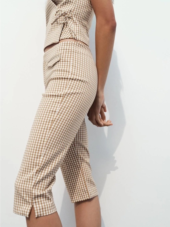 Zara Pants - Zara Beige Gingham Capris